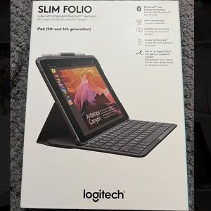 Logitech Slim Folio Case with Integrated Bluetooth Keyboard for iPad